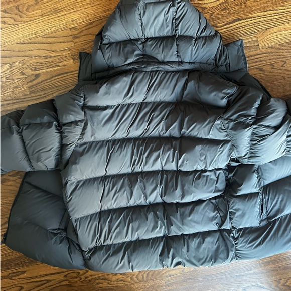 Uniqlo Men’s XL Powder Soft Down Puffer Jacket Black Hooded Like New - Picture 14 of 17